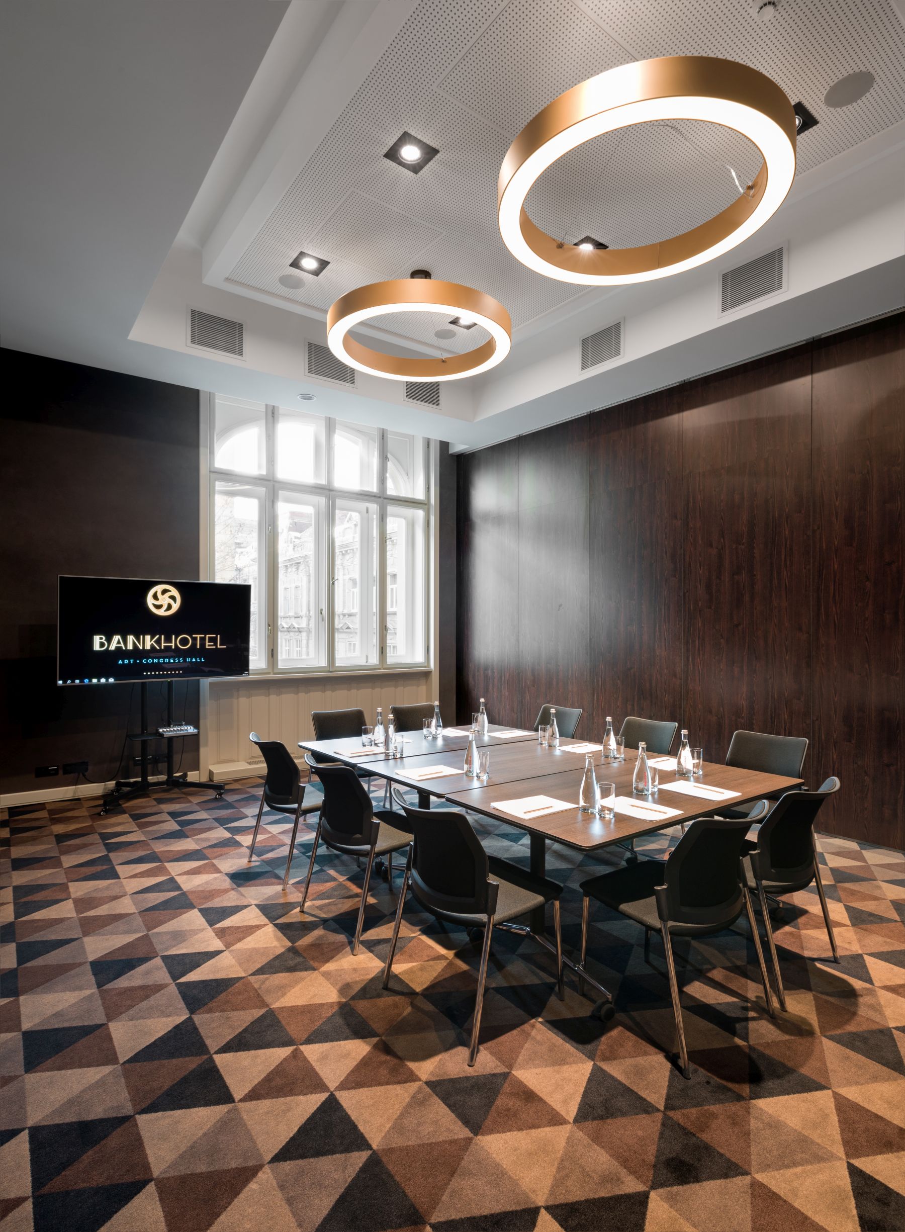 Секція С дял проведення конференцій у Львові, фото BANKHOTEL