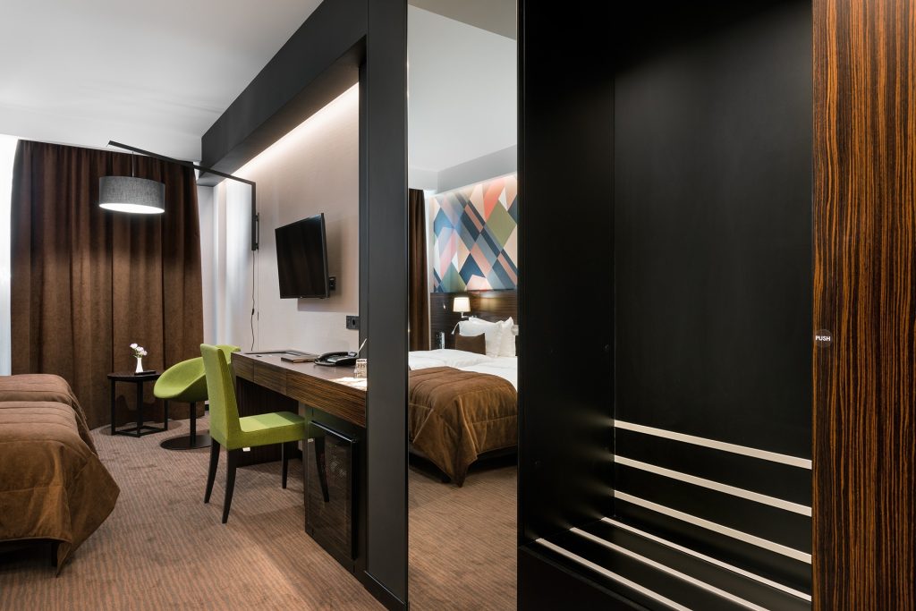 Стандартний номер на 2-х у Львові, фото BANKHOTEL